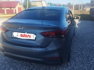 2018 Hyundai Solaris II, серый, 1270000 рублей, вид 3