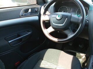 2009 Skoda Octavia II (A5) Рестайлинг, серый, 450000 рублей, вид 5