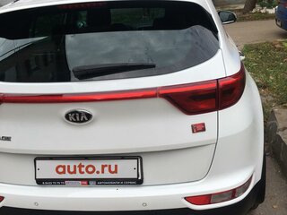 2018 Kia Sportage IV, белый, 2000000 рублей, вид 3