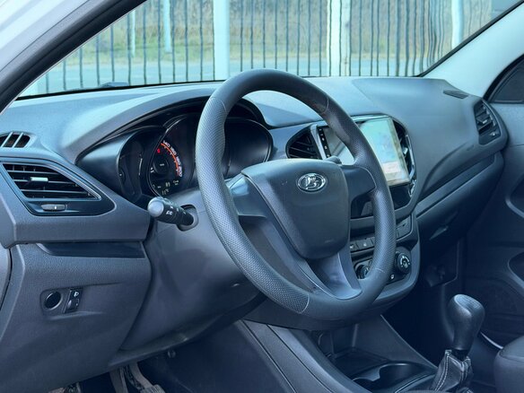 2020 Lada (ВАЗ) Vesta I, белый, 849000 рублей - вид 7