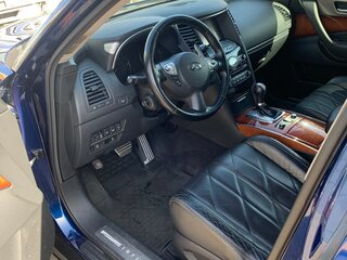 2014 Infiniti QX70, синий, 2450000 рублей, вид 4