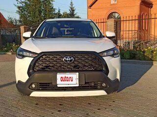 2022 Toyota Corolla Cross I, белый, 2600000 рублей, вид 3