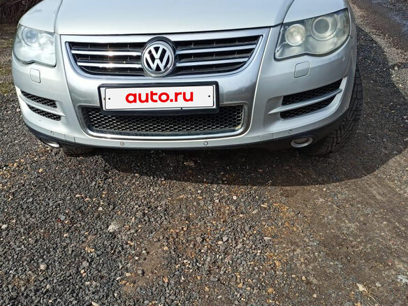 2009 Volkswagen Touareg I Рестайлинг, серый, 1250000 рублей - вид 3