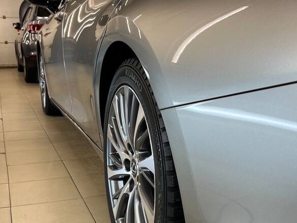2020 Lexus ES 250 VII, серый, 4550000 рублей - вид 12