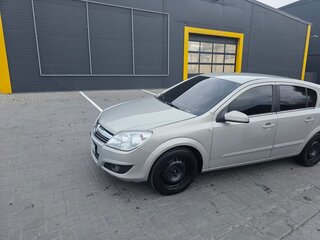 2008 Opel Astra H Рестайлинг, бежевый, 650000 рублей, вид 1