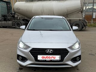 2018 Hyundai Solaris II, серебристый, 1100000 рублей, вид 3