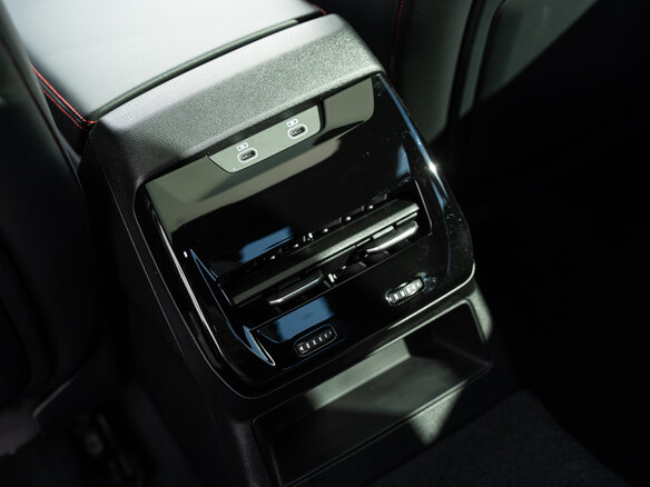 2025 Audi A5 L Sportback III (B10), серый, 6795000 рублей - вид 12