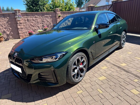 2022 BMW i4 M50 G26, зелёный, 7500000 рублей