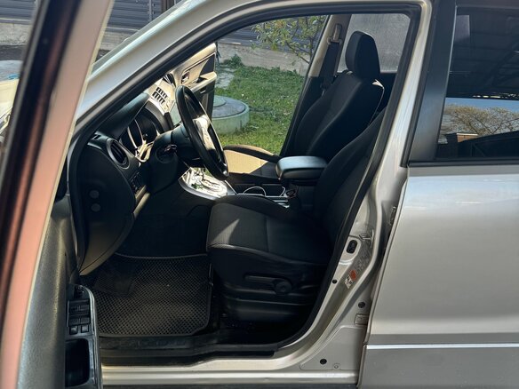 2008 Suzuki Grand Vitara II Рестайлинг, серебристый, 820000 рублей - вид 10