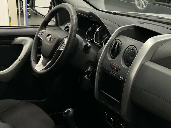 2022 LADA (ВАЗ) Largus, серебристый, 850000 рублей - вид 10