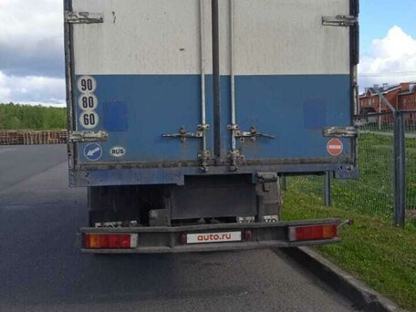 1984 Volvo F-Series, белый, 500000 рублей, вид 1