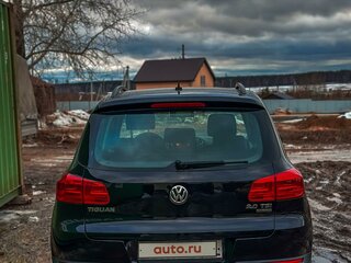 2012 Volkswagen Tiguan I Рестайлинг, чёрный, 1050000 рублей, вид 3