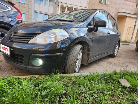 2011 Nissan Tiida I Рестайлинг, чёрный, 660000 рублей