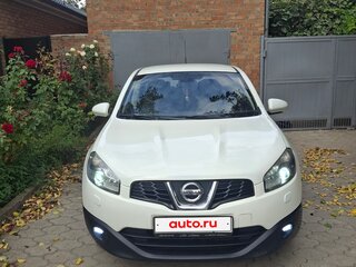 2012 Nissan Qashqai I Рестайлинг, белый, 1055000 рублей, вид 2