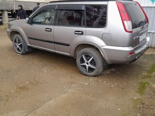 2000 Nissan X-Trail I, серебристый, 550000 рублей, вид 4