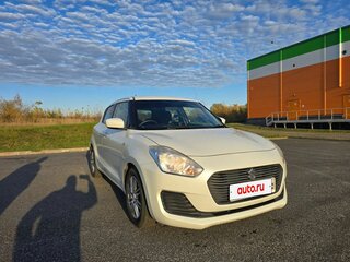 2017 Suzuki Swift V, белый, 1100000 рублей, вид 1