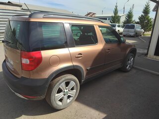 2012 Skoda Yeti I, коричневый, 1150000 рублей, вид 2