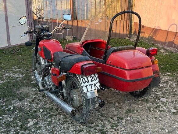 1988 ИЖ Юпитер, красный, 85000 рублей