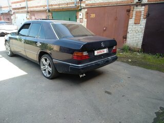 1990 Mercedes-Benz W124 260, серый, 310000 рублей, вид 3