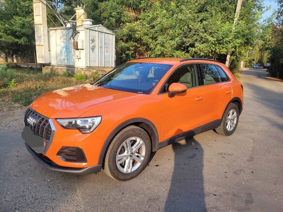 2019 Audi Q3 40 TFSI II (F3), оранжевый, 3520000 рублей