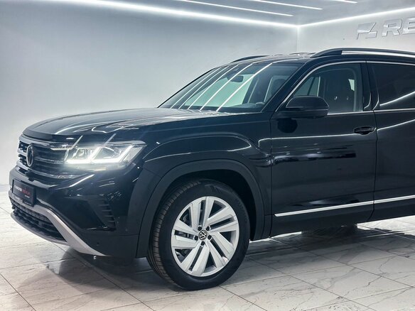 2021 Volkswagen Teramont I Рестайлинг, чёрный, 3990000 рублей - вид 5