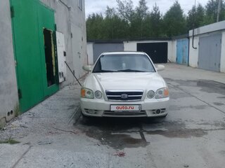 2004 Kia Magentis I Рестайлинг, белый, 520000 рублей, вид 2