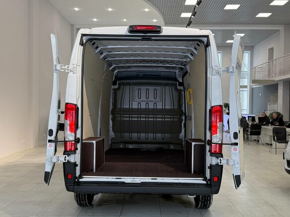 2026 Peugeot Boxer, белый, 6700000 рублей - вид 16