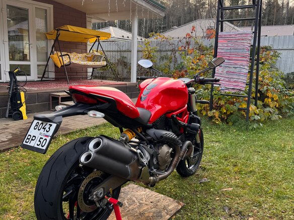 2013 Ducati Monster 821, красный, 950000 рублей - вид 1