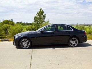 2018 Mercedes-Benz E-Класс 200 V (W213, S213, C238), чёрный, 4300000 рублей, вид 5