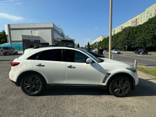 2013 Infiniti FX37 II (S51) Рестайлинг, белый, 2499000 рублей, вид 3