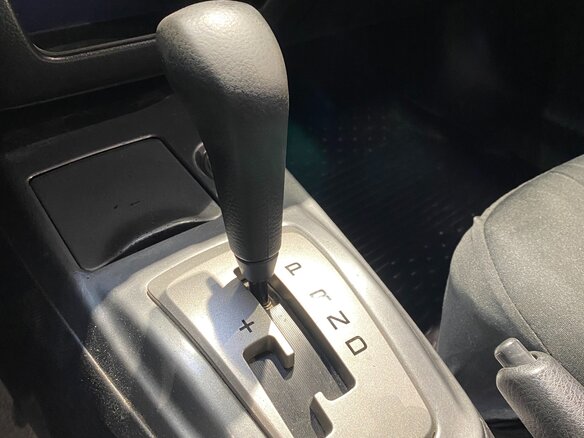 2006 Mitsubishi Lancer IX Рестайлинг, белый, 499999 рублей - вид 27