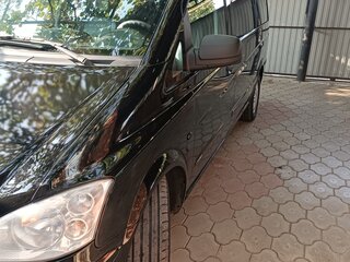 2013 Mercedes-Benz Vito 113 CDI L2 II (W639) Рестайлинг, чёрный, 2100000 рублей, вид 3