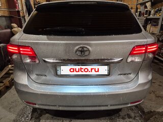 2012 Toyota Avensis III Рестайлинг, серебристый, 1210000 рублей, вид 5