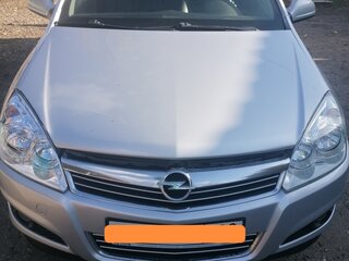 2012 Opel Astra H Рестайлинг, серебристый, 800000 рублей, вид 1