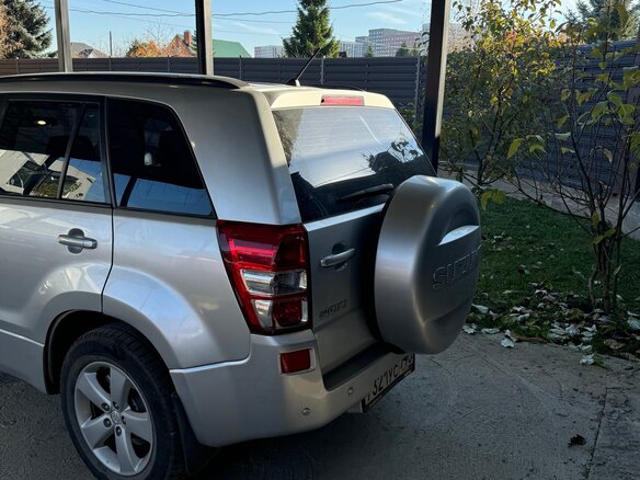 2008 Suzuki Grand Vitara II Рестайлинг, серебристый, 820000 рублей - вид 2