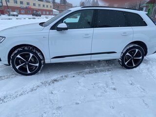 2020 Audi Q7 45 TDI II (4M) Рестайлинг, белый, 6800000 рублей, вид 5