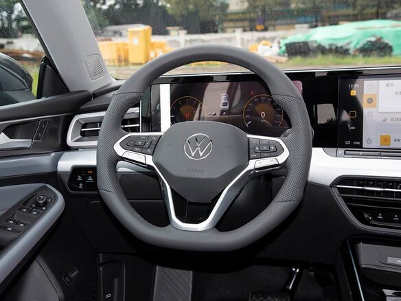 2026 Volkswagen Lamando L II, серый, 2120000 рублей - вид 7