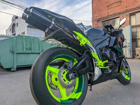 2008 Honda CBR 600RR, зелёный, 520000 рублей, вид 1