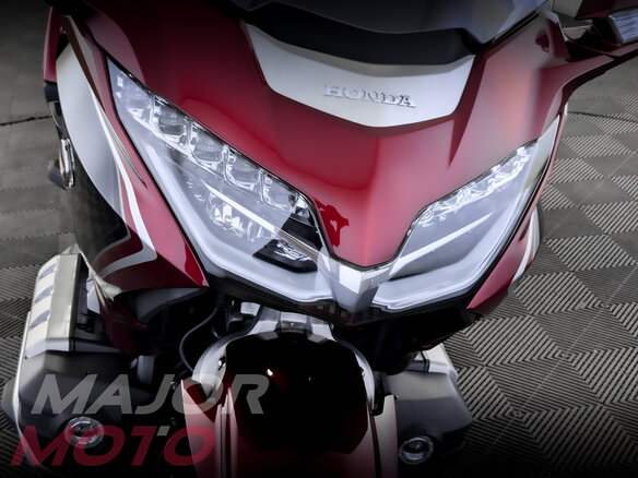 2018 Honda GL 1800 Gold Wing, красный, 2740000 рублей - вид 13