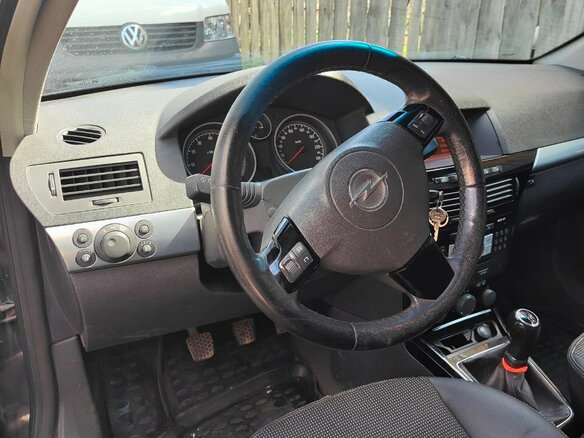 2008 Opel Astra H Рестайлинг, чёрный, 490000 рублей - вид 12