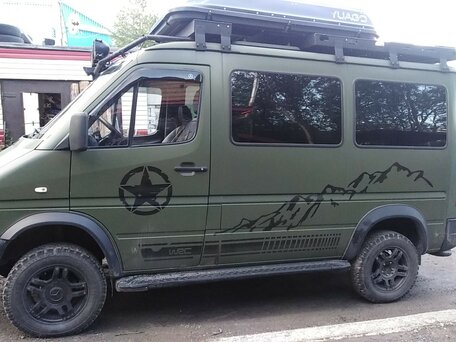 2001 Mercedes-Benz Sprinter, зелёный, 2500000 рублей, вид 1