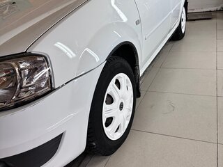 2011 Renault Logan I Рестайлинг, белый, 570000 рублей, вид 1