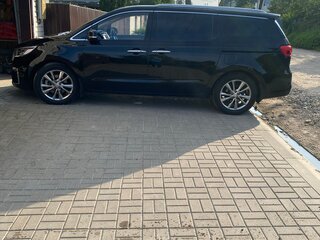 2019 Kia Carnival III, чёрный, 3050000 рублей, вид 5