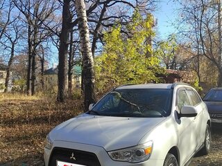 2012 Mitsubishi ASX I, белый, 1150000 рублей, вид 3
