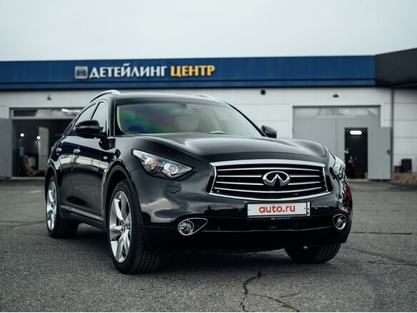 2015 Infiniti QX70, чёрный, 2900000 рублей