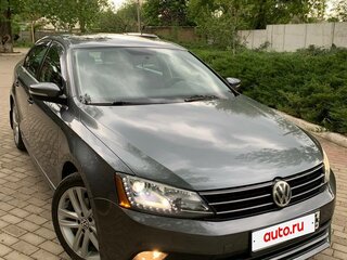 2015 Volkswagen Jetta VI Рестайлинг, серый, 1800000 рублей, вид 4