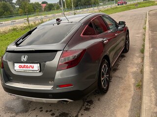 2013 Honda Crosstour I Рестайлинг, серый, 2200000 рублей, вид 3