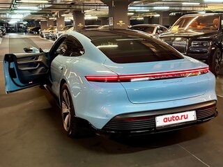 2021 Porsche Taycan 4S I, голубой, 9900000 рублей, вид 3