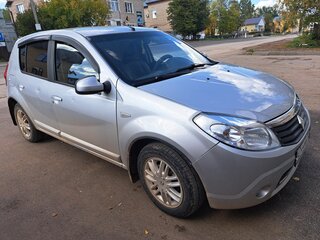 2012 Renault Sandero I, серебристый, 750000 рублей, вид 1
