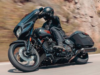 2026 Harley-Davidson CVO Street Glide, серый, 5790000 рублей, вид 4